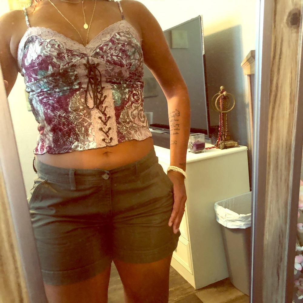 Cute multicolored blouse w/ Faux corset tie.